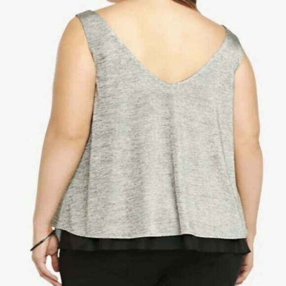 Torrid Tank Top Size 4X Gray V-Neck Flowy Stretch Black Mesh Lining Lined - Picture 3 of 15